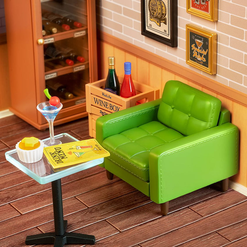 Leisurely Cheers Bar