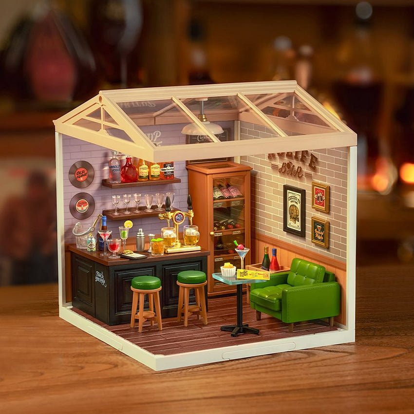 Leisurely Cheers Bar